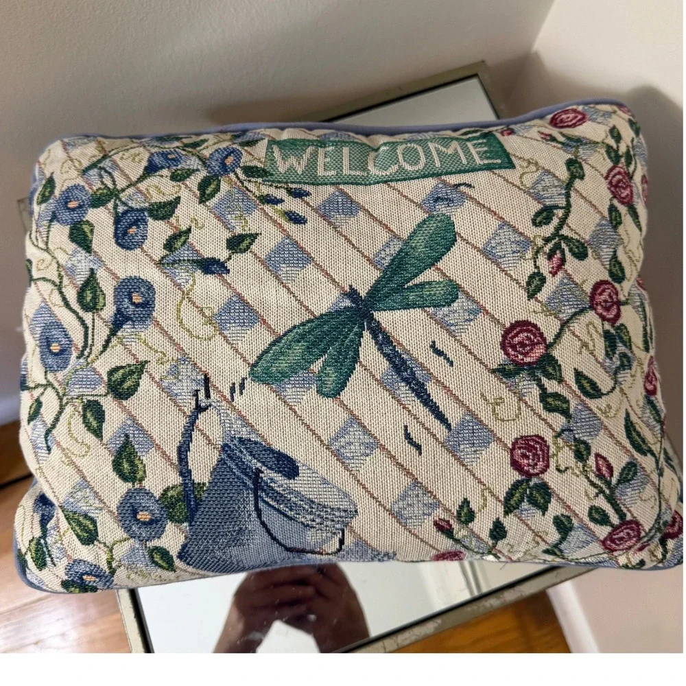 Vintage Tapestry Welcome Pillow Dragonfly Roses‎ Cottage Country Garden Decor